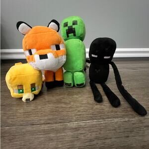 MInecraft‎ Plush Lot of 4